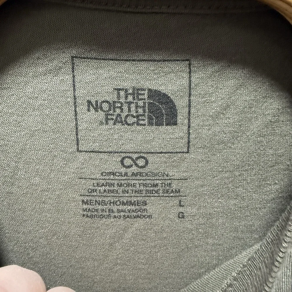 The North Face Shirt Mens Size Large Short Sleeve Dark Green‎